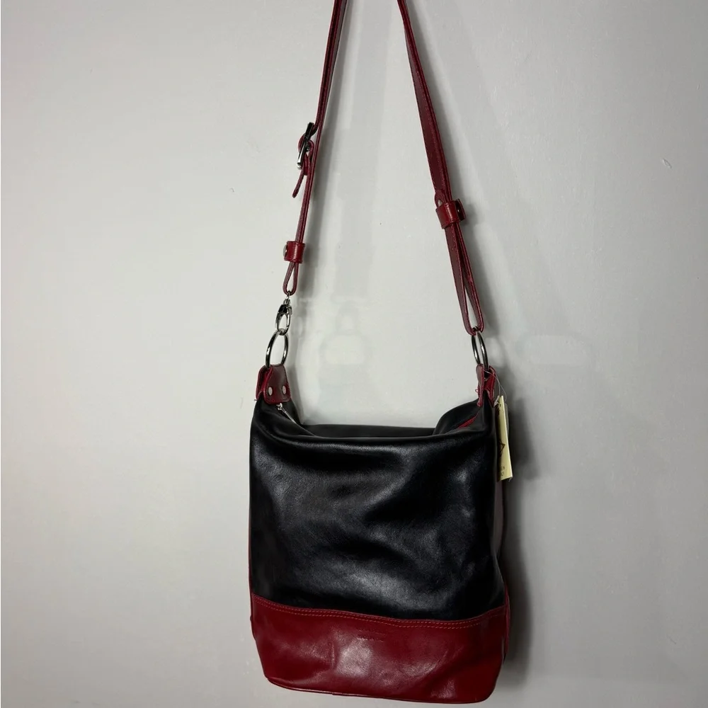 Vera Pelle D&D Black and Red Leather Shoulder Crossbody Bag Made in Italy NWT